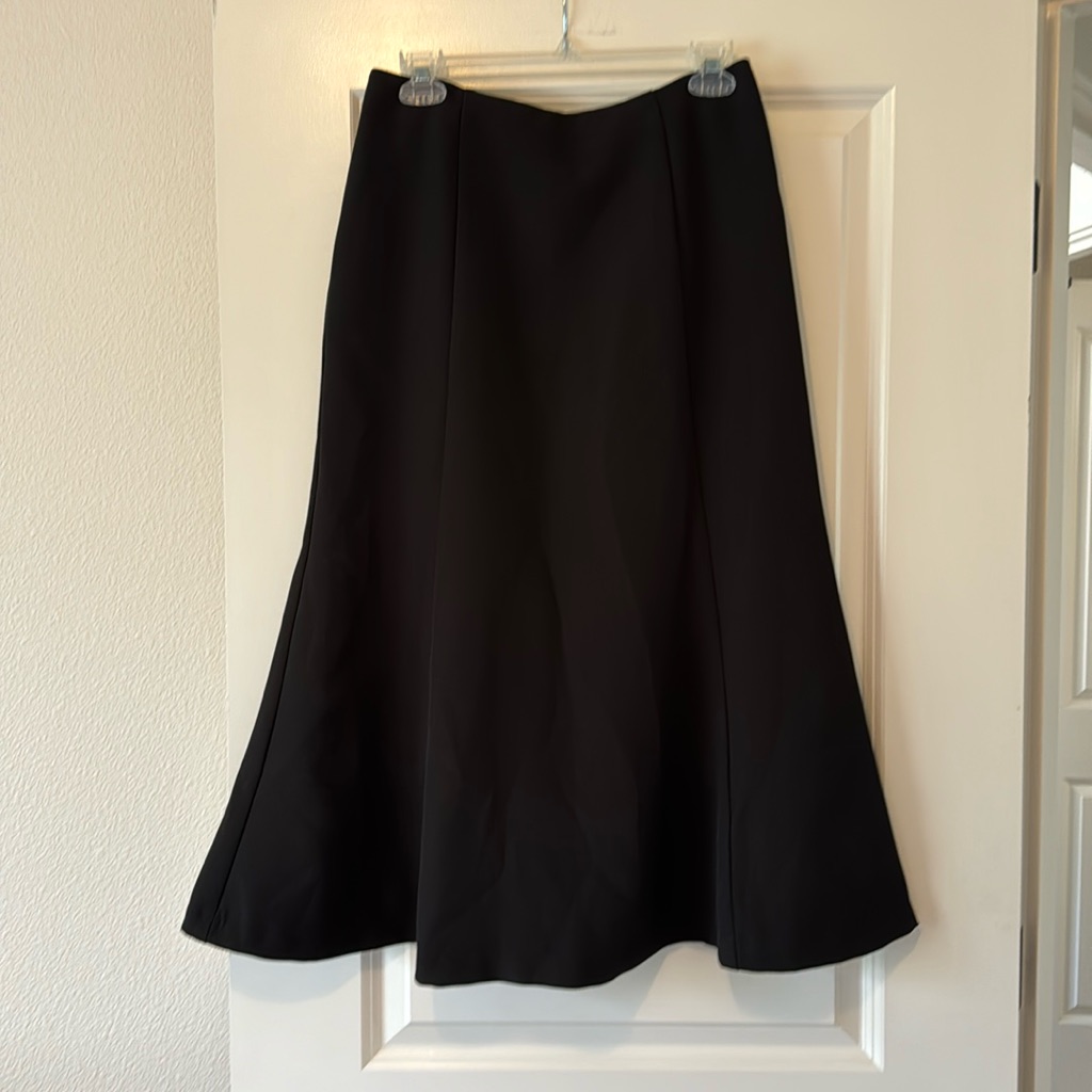 L’acsdmie Los Angeles Flared Midi Skirt. Sz M Stretch Fabric. Black.